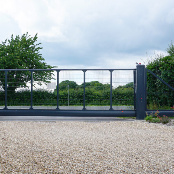 Automatic Cantilever Gate